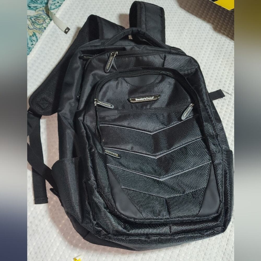 TRAVELERS CHOICE NWOT UNISEX BACKPACK TRAVEL BAG LAPTOP